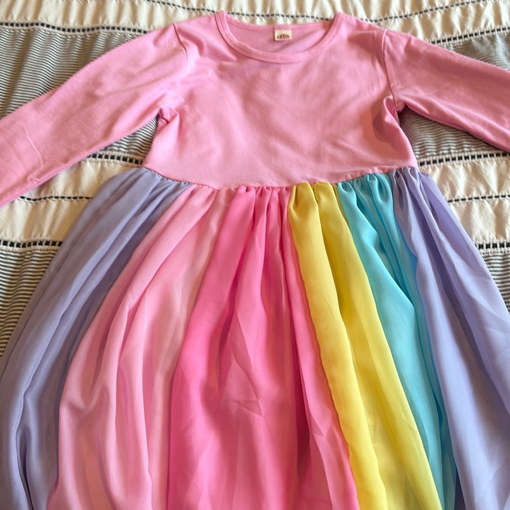 Rainbow pink dress (110-4-5) NWOT